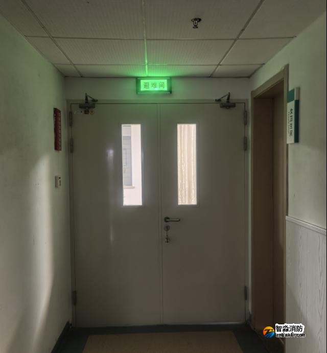 避難層、避難間未設(shè)置明顯指示標識